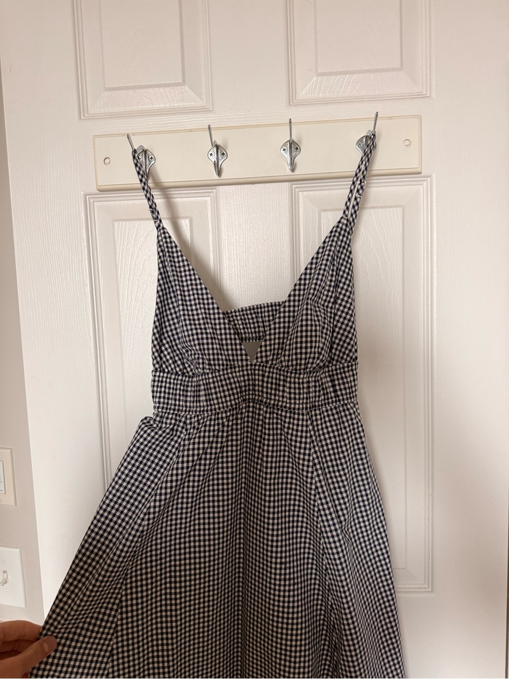 Wilfred Black and White Gingham V-Neck Midi Dress - Picture 5 of 7
